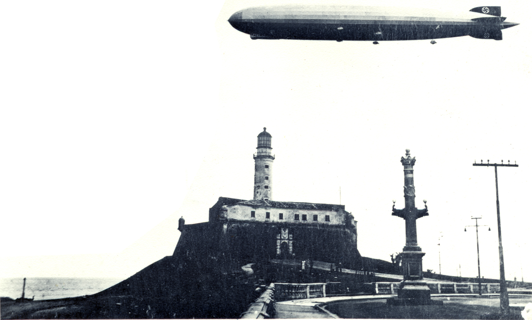 Graf Zeppelin Salvador